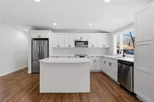 75 Hawthorne Rd, Kings Park, NY 11754 - Photo 14