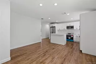 75 Hawthorne Rd, Kings Park, NY 11754 - Photo 10