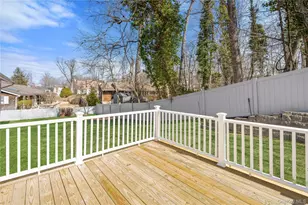 75 Hawthorne Rd, Kings Park, NY 11754 - Photo 28