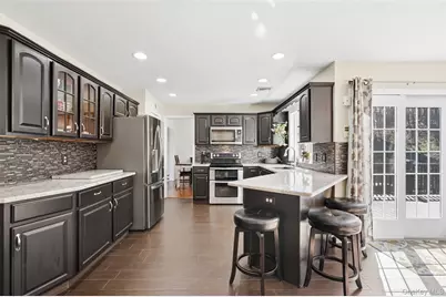 32 Robinson Lane, Wappingers Falls, NY 12590 - Photo 12