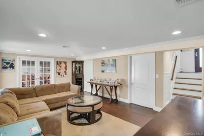 108 Hayrick Lane, Commack, NY 11725 - Photo 20