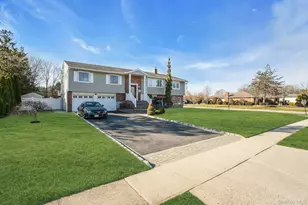 108 Hayrick Ln, Commack, NY 11725 - Photo 2