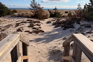 409A Dune Rd, Westhampton Beach, NY 11978 - Photo 2