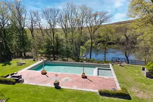 14 Castleton Dr, Highland Mills, NY 10930 - Photo 4