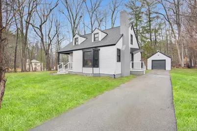 5 Sherwood Place, Hyde Park, NY 12538 - Photo 1