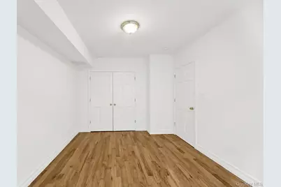 1 Ash Place #1M, Great Neck, NY 11021 - Photo 6