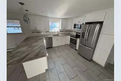 16 Linden Street, Coram, NY 11727 - Photo 12