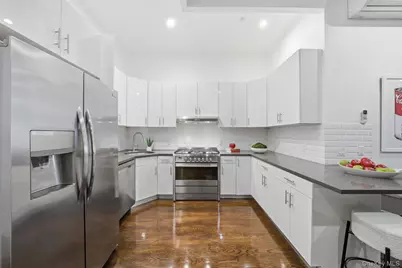 236 W 112th Street #1, New York, NY 10026 - Photo 4