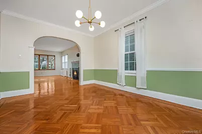 315 Marcellus Road, Mineola, NY 11501 - Photo 6