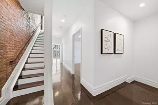 236 W 112th St, New York, NY 10026 - Photo 6