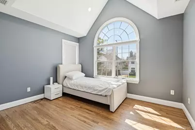 118 Ocean Avenue, Woodmere, NY 11598 - Photo 22