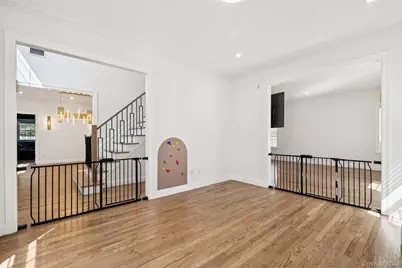 118 Ocean Avenue, Woodmere, NY 11598 - Photo 8