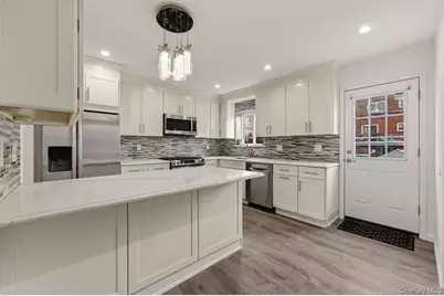 220 Calhoun Avenue, Bronx, NY 10465 - Photo 8