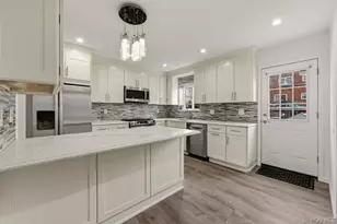 220 Calhoun Ave, Bronx, NY 10465 - Photo 8