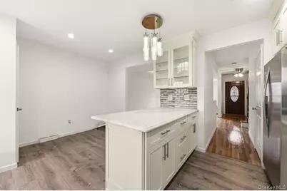 220 Calhoun Avenue, Bronx, NY 10465 - Photo 10