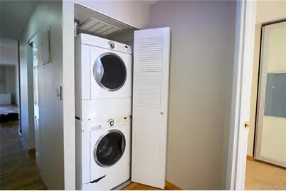 7124 164th Street #2FL, Fresh Meadows, NY 11365 - Photo 20