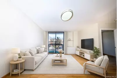 7124 164th Street #2FL, Fresh Meadows, NY 11365 - Photo 2