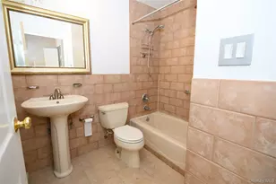 71-24 164th St, Fresh Meadows, NY 11365 - Photo 10