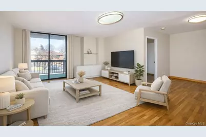 7124 164th Street #2FL, Fresh Meadows, NY 11365 - Photo 4