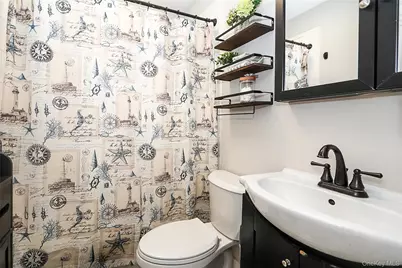 129 Norwalk Avenue #A, Medford, NY 11763 - Photo 18