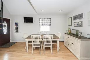 129 Norwalk Ave, Medford, NY 11763 - Photo 6