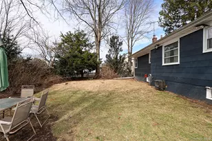 11 Elton St, Westbury, NY 11590 - Photo 28