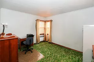 11 Elton St, Westbury, NY 11590 - Photo 20