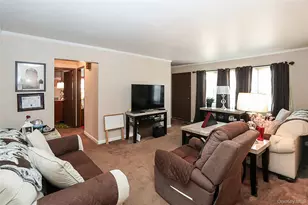 11 Elton St, Westbury, NY 11590 - Photo 6