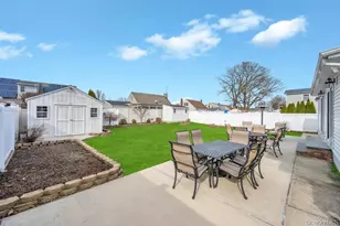 21 Lowell Dr, Farmingdale, NY 11735 - Photo 4