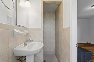 555 Broadway, Hastings on Hudson, NY 10706 - Photo 12