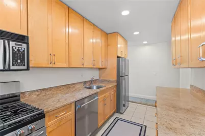 750 Shore Road #2G, Long Beach, NY 11561 - Photo 8
