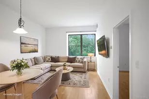 65 McKinley Ave, White Plains, NY 10606 - Photo 2