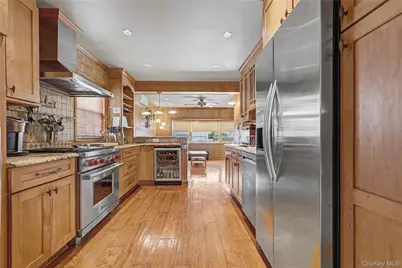 25 Joyce Road, Eastchester, NY 10709 - Photo 6