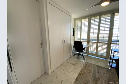 26910 Grand Central Parkway #21V, Floral Park, NY 11005 - Photo 18