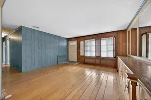 7 1st Ave, Bayville, NY 11709 - Photo 4