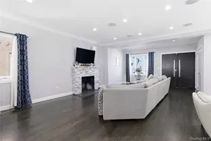 31-12 Buell St, East Elmhurst, NY 11369 - Photo 10