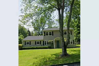 3 Flower Lane, Valley Cottage, NY 10989 - Photo 1