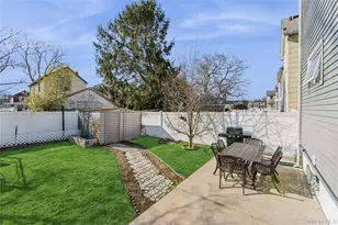 68 Putnam Ave, Valley Stream, NY 11580 - Photo 18