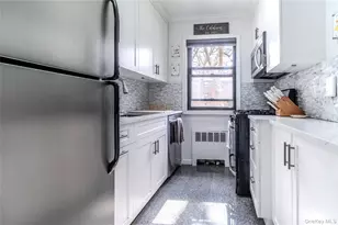 57-69 246th Crescent, Douglaston, NY 11362 - Photo 6