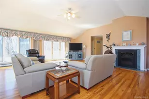 94 Stowe Dr, Poughquag, NY 12570 - Photo 16