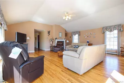 94 Stowe Drive, Poughquag, NY 12570 - Photo 14