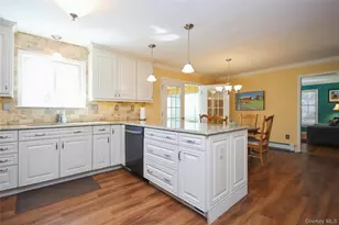 94 Stowe Dr, Poughquag, NY 12570 - Photo 12