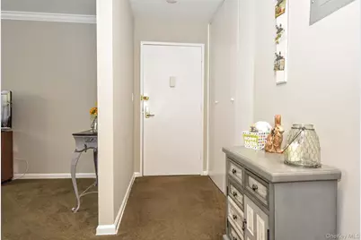 65 Bon Aire Circle #7508, Suffern, NY 10952 - Photo 4