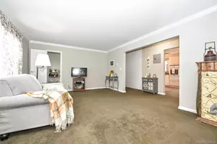 65 Bon Aire Cir, Suffern, NY 10952 - Photo 6