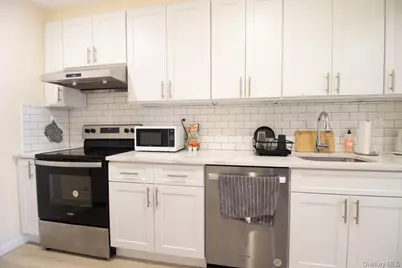 14346 37th Avenue, Flushing, NY 11354 - Photo 2