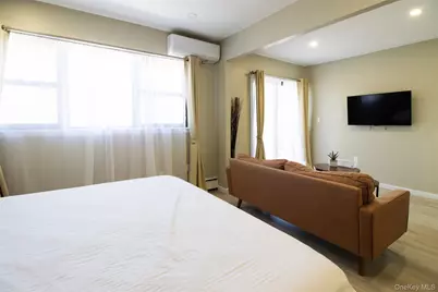 14346 37th Avenue, Flushing, NY 11354 - Photo 4