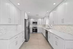 175 Roosevelt Blvd, Long Beach, NY 11561 - Photo 14