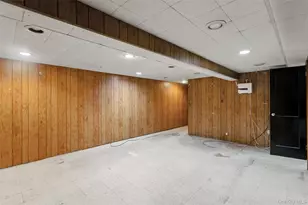 75-23 168th St, Fresh Meadows, NY 11366 - Photo 28