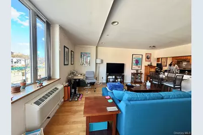 63-14 Queens Boulevard #3M, Woodside, NY 11377 - Photo 2