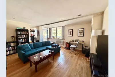 63-14 Queens Boulevard #3M, Woodside, NY 11377 - Photo 4